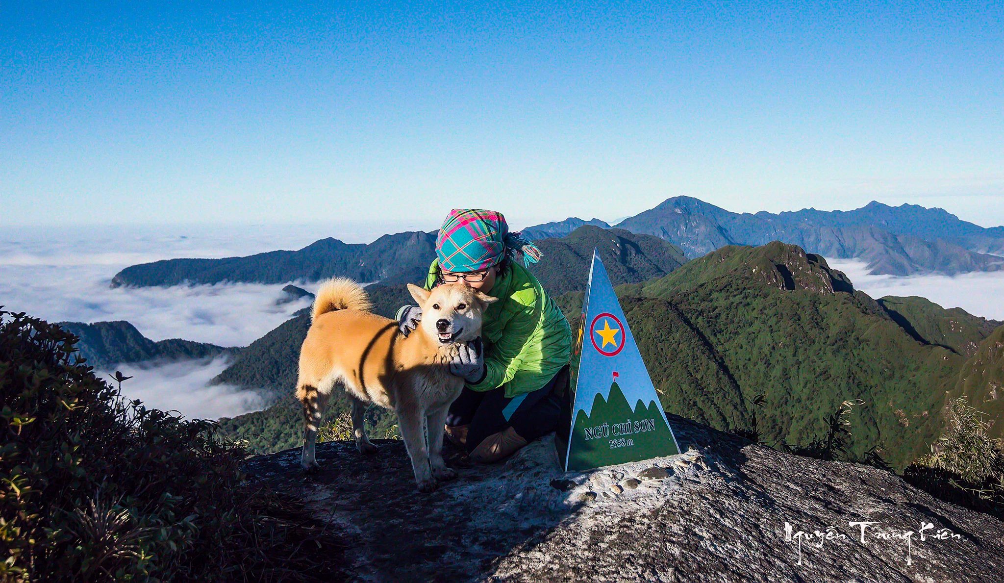 Ngũ Chỉ Sơn – Hành Trình Trekking 2 Ngày 1 Đêm Ngắm Biển Mây 360 Độ
